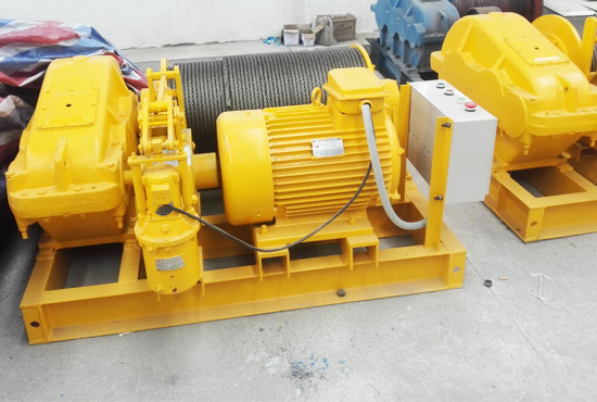 Drum Winch Manufacturer