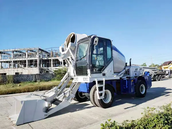 Self Loader Mixing Truck 